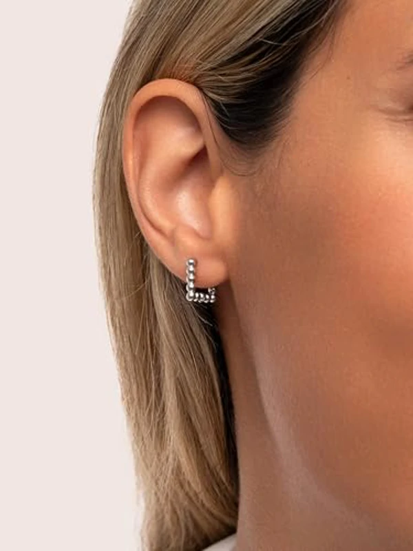 SINGULARU - Pendientes Mila Dots Acero con Acabado Brillante. Aro Cuadrados con Cierre Congo/Click. Joyas para Mujer - Imagen 2