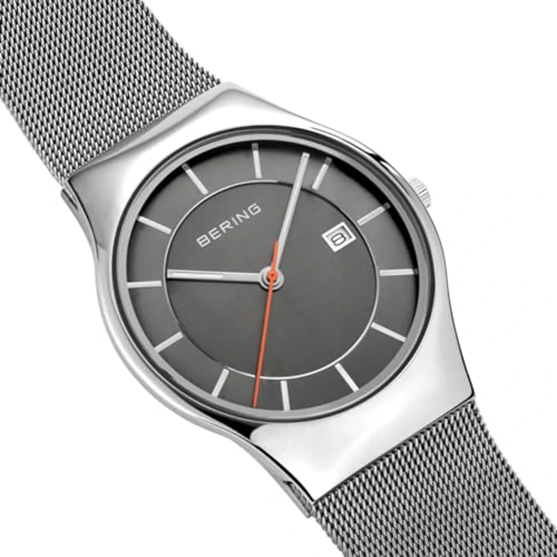 BERING 11938-007 Reloj de cuarzo para hombre con caja de acero inoxidable de 40 mm con acabado en gris y esfera gris, correa milanesa, cristal de zafiro y resistencia al agua de 3 ATM - Imagen 2