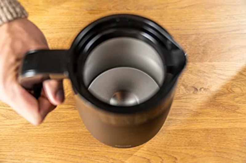 ZWILLING ENFINIGY Cafetera de filtro con jarra térmica de 1,25l, Cafetera con calentador, para 10 tazas, Función blooming, Acero inoxidable, Negro - Imagen 3