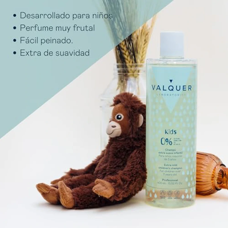 Valquer Champú Infantil Escolar Extra Suave Fórmula Zero para Niños. Limpia, Acondiciona y Repara el Cabello Aportando Brillo Natural con Ingredientes Naturales. A partir de 3 Años. Vegano. 400 ml. - Imagen 3